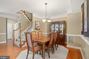 18402 Lanier Island Square, Leesburg, VA 20176 - Photo 8