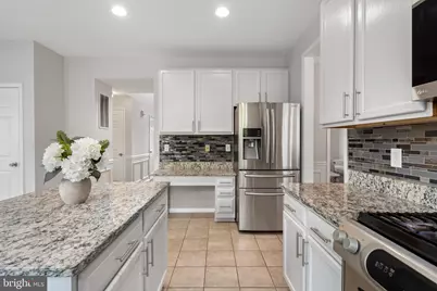 20915 Chippoaks Forest Circle, Sterling, VA 20165 - Photo 12