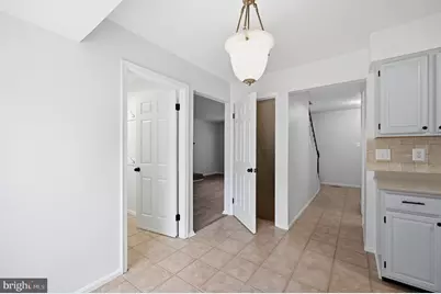 10609 Oxford Court, Great Falls, VA 22066 - Photo 26