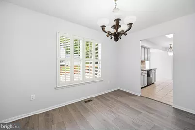 10609 Oxford Court, Great Falls, VA 22066 - Photo 18