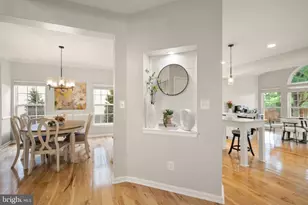 41929 Visionary Ct, Aldie, VA 20105 - Photo 12