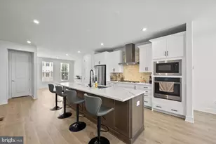23055 Blue Eagle Ter, Brambleton, VA 20148 - Photo 16