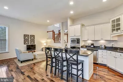 22092 Avonworth Square, Broadlands, VA 20148 - Photo 8