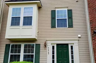 42963 Spyder Pl, Chantilly, VA 20152 - Photo 2
