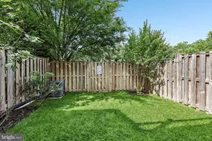 229 Hawks View Square SE, Leesburg, VA 20175 - Photo 40
