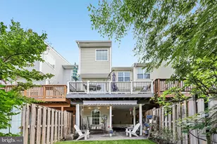 229 Hawks View Square SE, Leesburg, VA 20175 - Photo 36