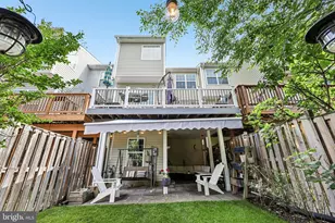 229 Hawks View Square SE, Leesburg, VA 20175 - Photo 38