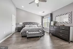 229 Hawks View Square SE, Leesburg, VA 20175 - Photo 28