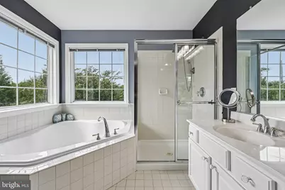 229 Hawks View Square SE, Leesburg, VA 20175 - Photo 30