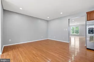 25196 Whippoorwill Terrace, Chantilly, VA 20152 - Photo 18