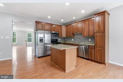 25196 Whippoorwill Terrace, Chantilly, VA 20152 - Photo 12
