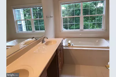 20090 Valhalla Square, Ashburn, VA 20147 - Photo 38