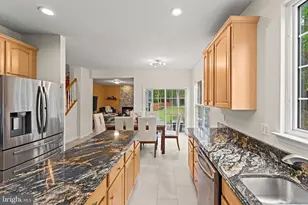 18240 Oak Lake Ct, Leesburg, VA 20176 - Photo 20