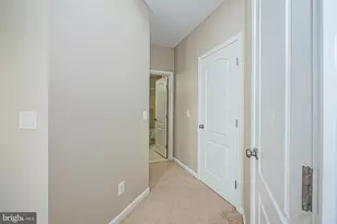 24680 Byrne Meadow Square, Aldie, VA 20105 - Photo 18