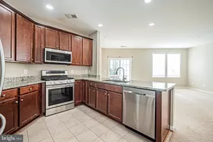 24680 Byrne Meadow Square, Aldie, VA 20105 - Photo 8