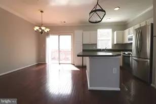 21786 Dragons Green Square, Ashburn, VA 20147 - Photo 12