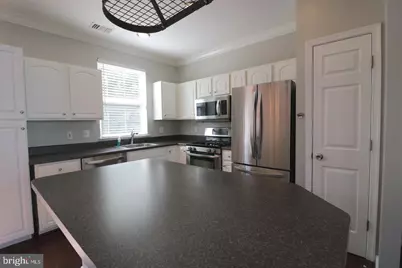 21786 Dragons Green Square, Ashburn, VA 20147 - Photo 10