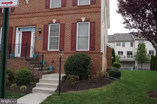22535 Willington Square, Ashburn, VA 20148 - Photo 2