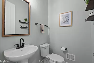 819 Banker Drive SW, Leesburg, VA 20175 - Photo 20