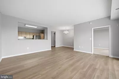 19375 Cypress Ridge Terrace #922, Leesburg, VA 20176 - Photo 16