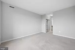 19375 Cypress Ridge Terrace, Leesburg, VA 20176 - Photo 26