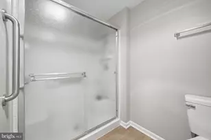 19375 Cypress Ridge Terrace, Leesburg, VA 20176 - Photo 30