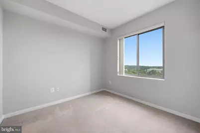 19375 Cypress Ridge Terrace #922, Leesburg, VA 20176 - Photo 32
