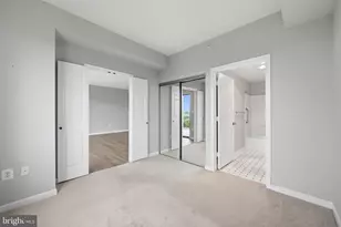 19375 Cypress Ridge Terrace, Leesburg, VA 20176 - Photo 34