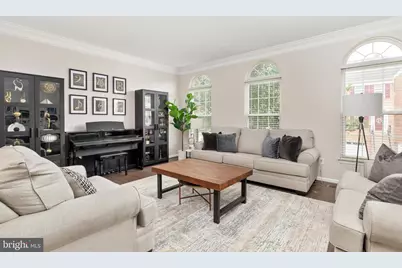21380 Twain Terrace, Ashburn, VA 20147 - Photo 2