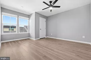 22325 Tees Ter, Ashburn, VA 20148 - Photo 32