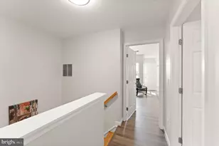 203 Shirley Square SE, Leesburg, VA 20175 - Photo 32