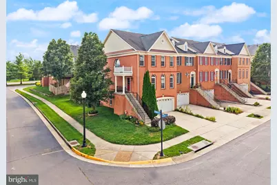 42919 Overly, Chantilly, VA 20152 - Photo 2