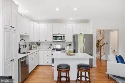 21549 Trowbridge Square, Ashburn, VA 20147 - Photo 14