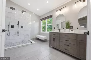 21549 Trowbridge Square, Ashburn, VA 20147 - Photo 26