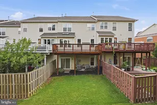 21549 Trowbridge Square, Ashburn, VA 20147 - Photo 42