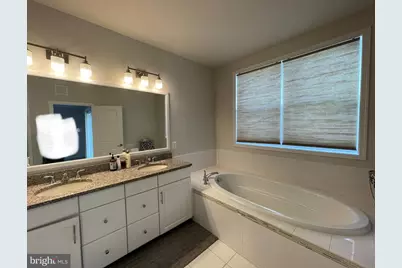 23479 Belvoir Woods Terrace, Ashburn, VA 20148 - Photo 18
