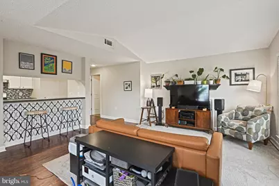 21013 Timber Ridge Terrace #202, Ashburn, VA 20147 - Photo 8