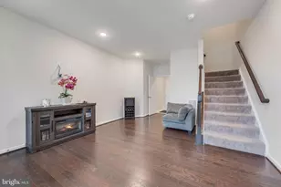 24592 Rosebay Terrace, Aldie, VA 20105 - Photo 2