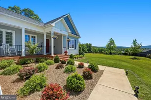 13855 Paris Breeze Pl, Hillsboro, VA 20132 - Photo 4
