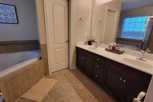 23199 Tradewind Dr, Brambleton, VA 20148 - Photo 8