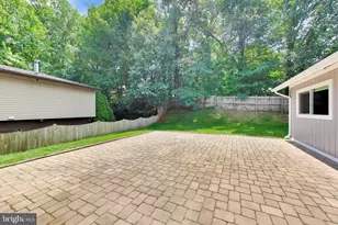 422 Avondale Dr, Sterling, VA 20164 - Photo 32