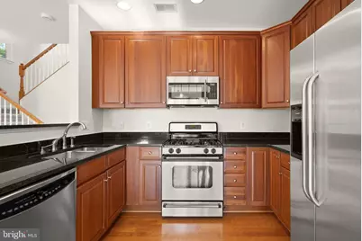 43920 Hickory Corner Terrace #114, Ashburn, VA 20147 - Photo 8