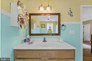 19725 Woodtrail Rd, Round Hill, VA 20141 - Photo 56