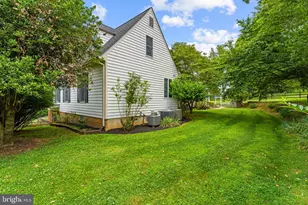 19725 Woodtrail Rd, Round Hill, VA 20141 - Photo 92