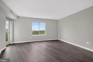 19385 Cypress Ridge Terrace, Leesburg, VA 20176 - Photo 14