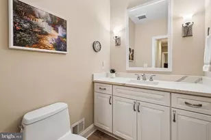 21484 Cedar Dr, Sterling, VA 20164 - Photo 22
