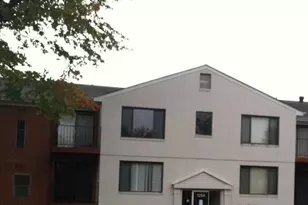 125 Clubhouse Dr SW, Leesburg, VA 20175 - Photo 1