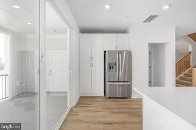 20889 Murry Falls Terrace, Ashburn, VA 20147 - Photo 12