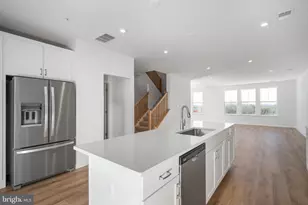 20889 Murry Fls Ter, Ashburn, VA 20147 - Photo 16