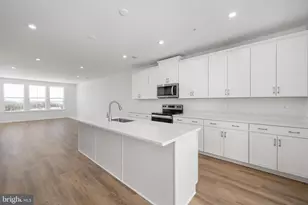 20889 Murry Fls Ter, Ashburn, VA 20147 - Photo 14